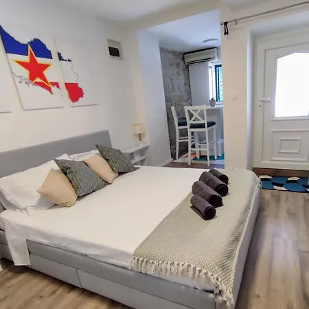 Apartamento Cool By The Palace Split